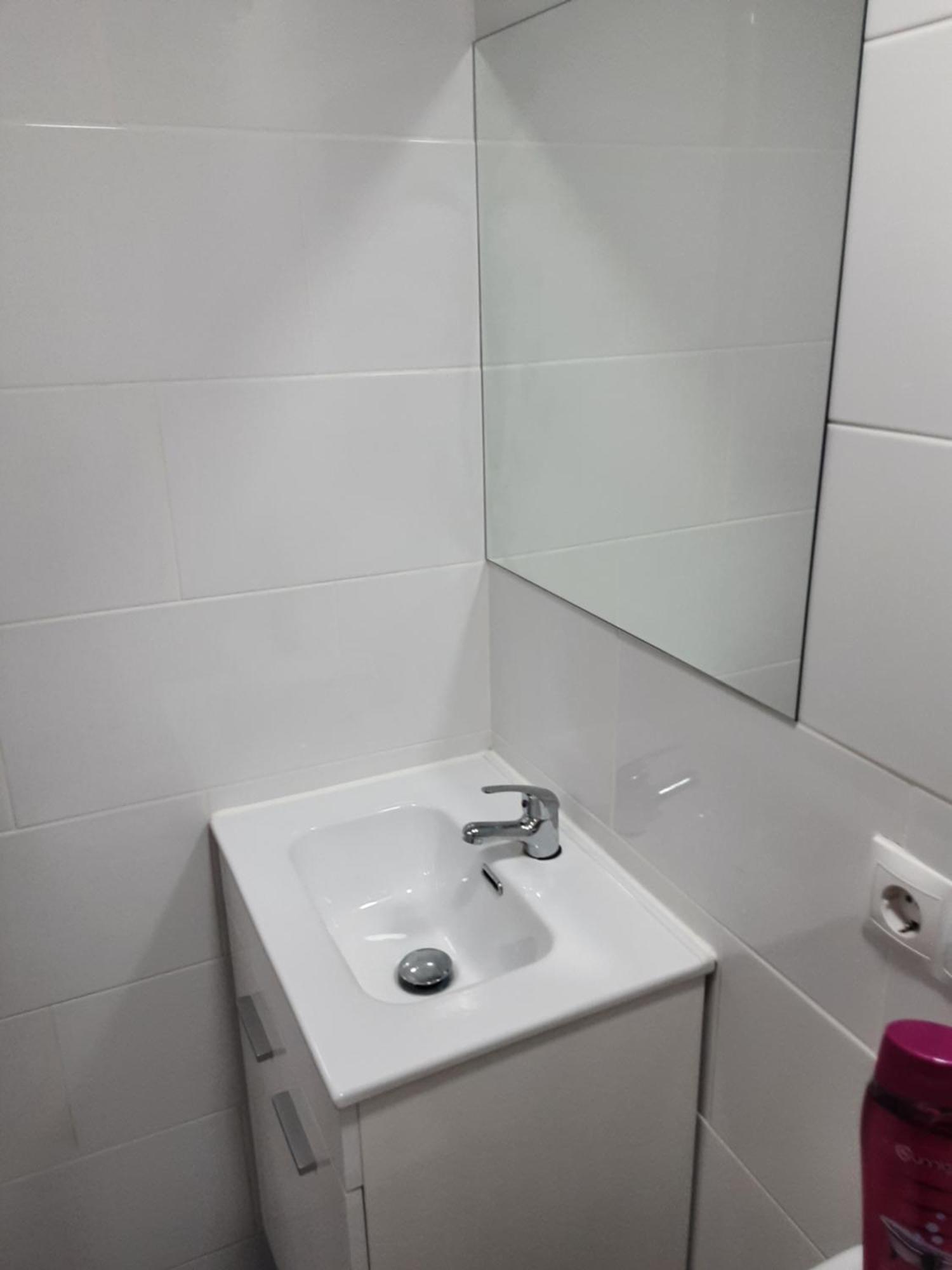 Appartamento Precioso Moderno Cerca Del Carrefour Rosaleda
