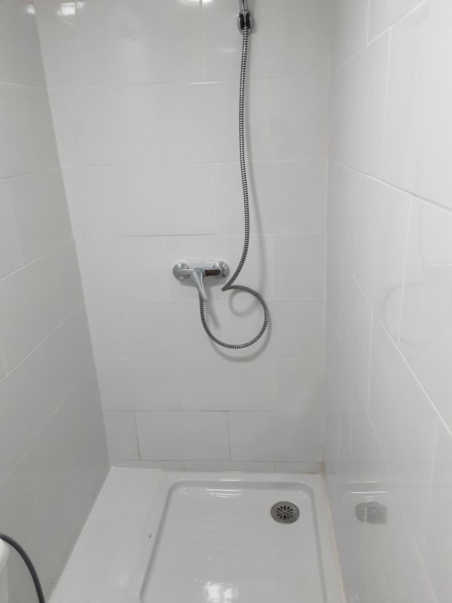 Appartement Precioso Moderno Cerca Del Carrefour Rosaleda Málaga